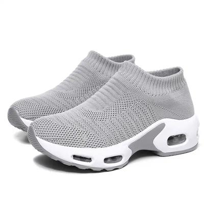 Женская обувь – Кроссовки