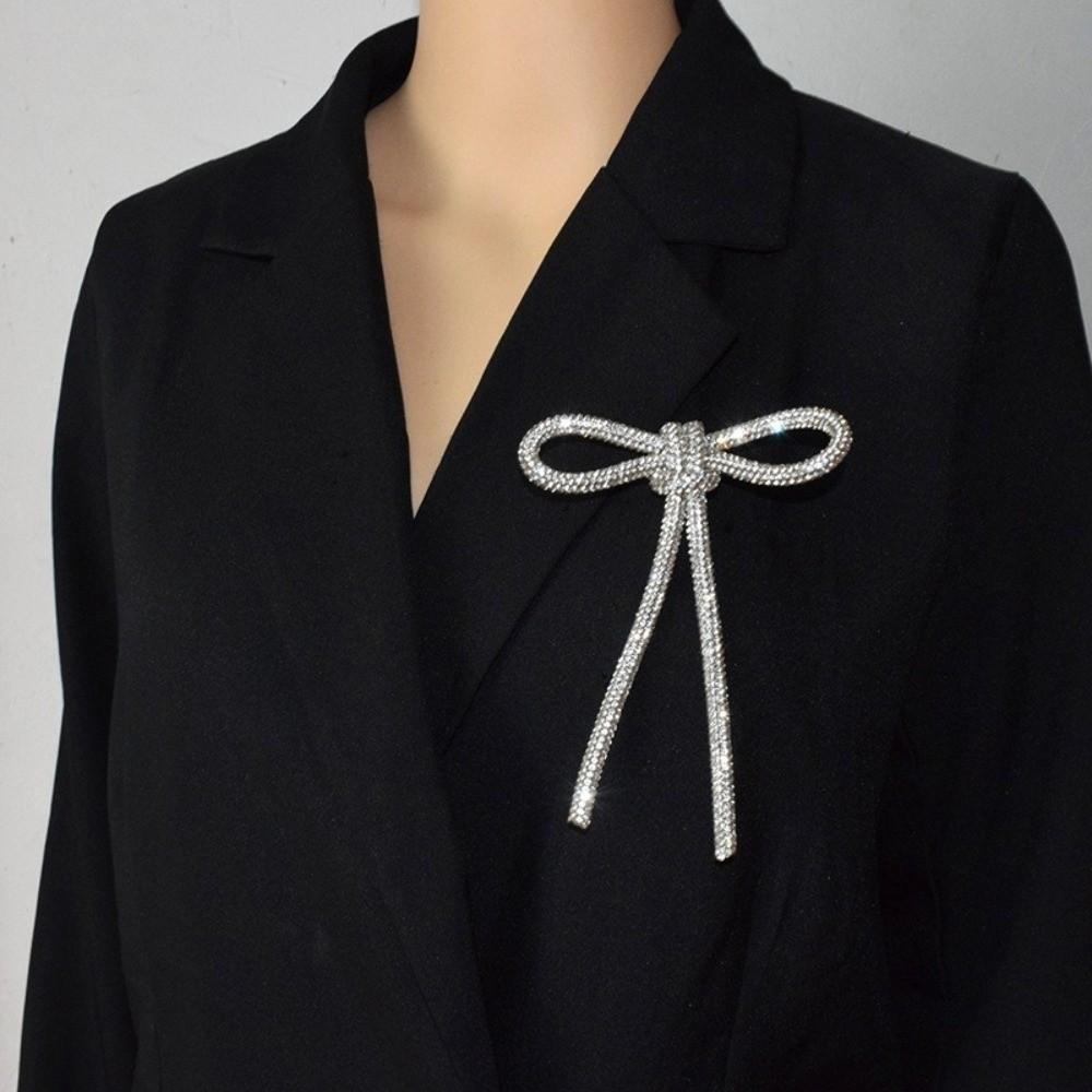 Sparkly Crystal Diamond Bow Brooch Anti Glare Tassel Sparkling Diamond Brooch Blazer Accessory