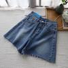 Летние шорты А-силуэта с высокой талией, необработанным краем и широкими штанинами в корейском стиле 2025