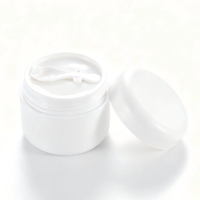 Refillable Empty Cosmetic Jar 50/100/120g Travel Size Face Cream Lotion Pot with Spoon for Vacation Trips