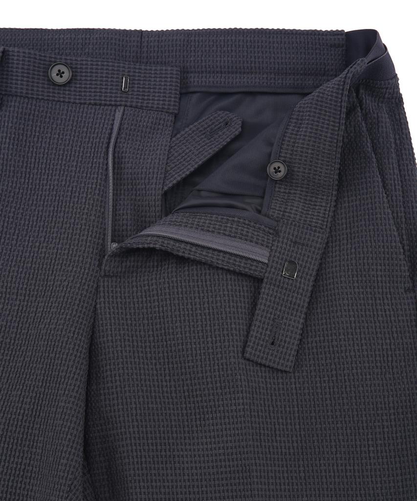 Jilseutyueoteunyuyogmaen Summer Texture Setup Pants - Dark Gray (Jnpa6B385G3)
