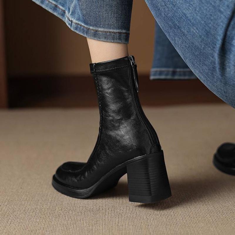 Новые женские кожаные ботинки на платформе и высоком каблуке, однотонные, большого размера, ботинки рыцаря, задняя молния, осенне-зимние кожаные ботинки квадратной и средней формы