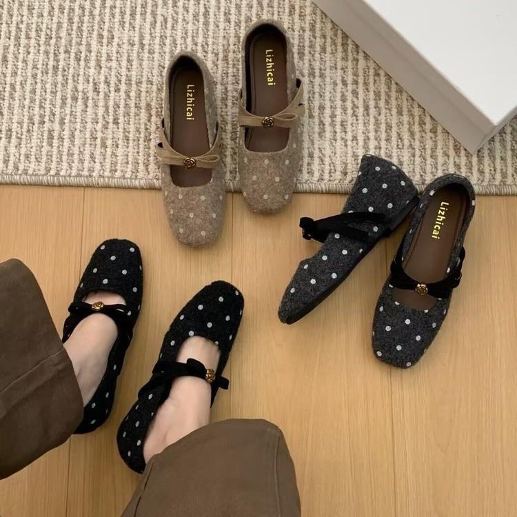 Inner height-increasing polka dot temperament camellia Mary Jane shoes autumn and winter new versatile bow single shoes