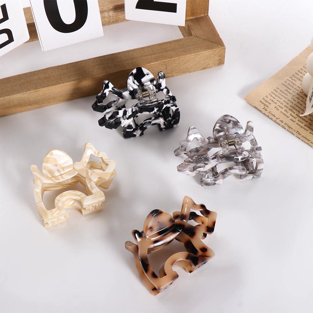 Design Girls Women Hair Accessories Animal Barrettes Dog Hollow Hair Claw Korean Style Hair Clip