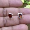Драгоценный камень гранат, гвоздик с драгоценным камнем груша, серебро 925 пробы, подарок для нее, подарок на день рождения, серебряная гвоздика, гвоздик ручной работы