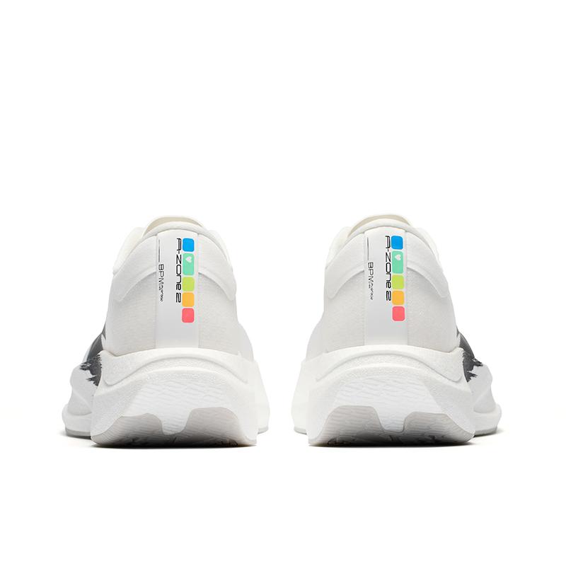 Anta Кроссовки SE для бега с пульсом в зоне 2 Мужские Низкие Papyrus White/Basic Black 912645529-2