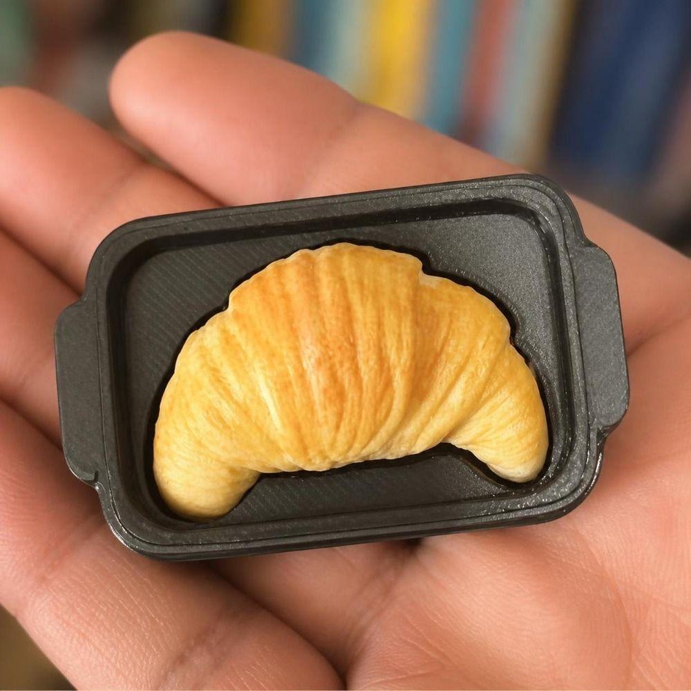 Pineapple Bun Fidget Toy Stress Relief Fidget Keychain Creative Clicker Toy Office