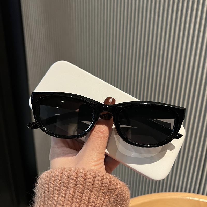 New personalized sunglasses European and American irregular small frame sunglasses fashionable and advanced men's and women's sunglasses