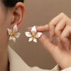 Flower Earrings Retro Temperament Stud Earrings Simple and Versatile High-end Earrings Women