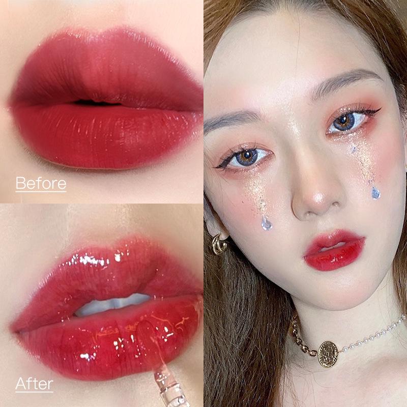 Maxfine Увлажняющий Сияющий Блеск для Губ: Придающий объем, Не отпечатывающийся, Зеркальный финиш, Горячий фаворит студентов.