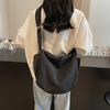 Commuter Light Casual Canvas Bag Women'S Large Capacity Solid Color Messenger Bag Women'S Versatile Niche Bag Dumpling Bag