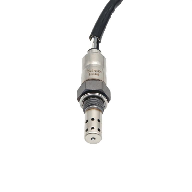 NEW Air Fuel Ratio Lambda O2 Oxygen Sensor Motorcycle For SUZUKI Boulevard C50 Hayab GSX1300R VZ800 18213-15H00 18213-15H01