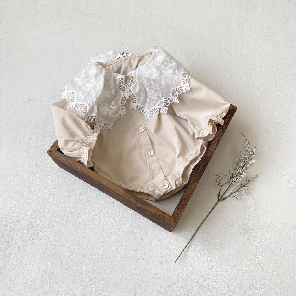 Корейский весенний кружевной боди с отложным воротником и застежкой на кнопках внизу для девочек - Комбинезон для младенцев/малышей, 2025