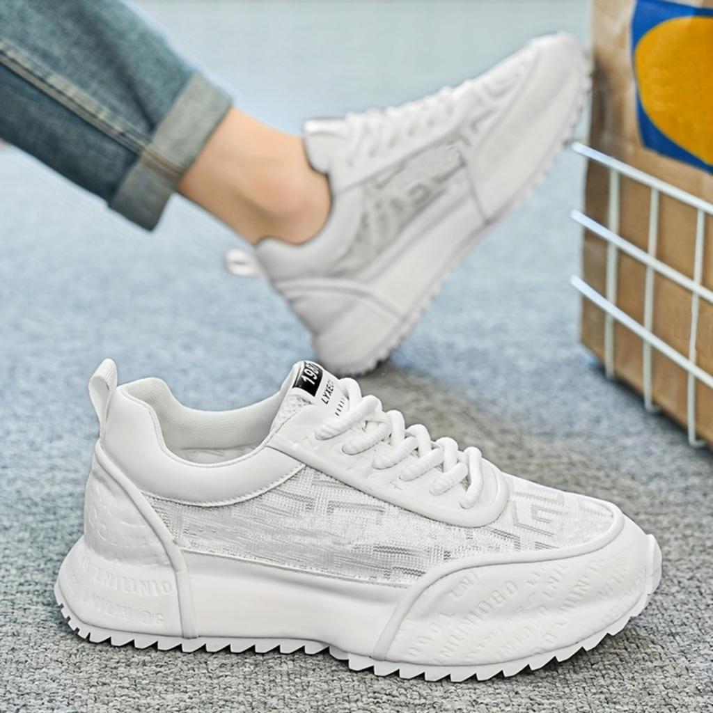 Men's Fashion Trend of Non-slip Wear-resistant Classic Breathable, Shock-absorbing Men's Shoes Versatile Casual Sneakers