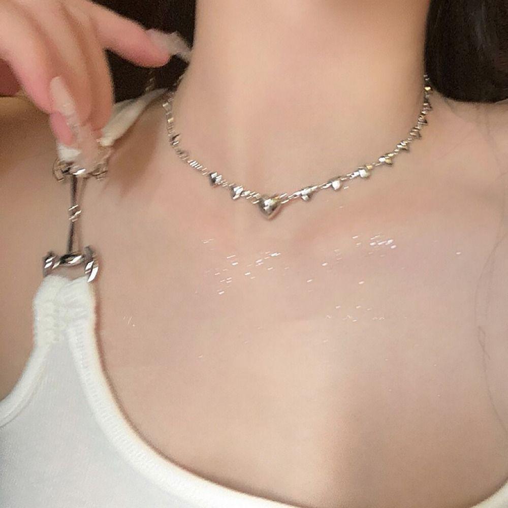 All-match Clavicle Chain Love Butterfly Shiny Chain New Trend Collarbone Chain Women Girls
