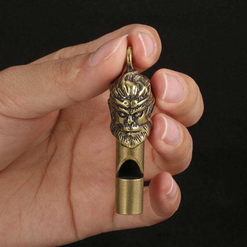 Сунь Укун Латунный свисток Украшения Брелок Подвеска Ретро Декоративные фигурки Голова дракона Медный свисток Сувенир Подвеска для автомобиля