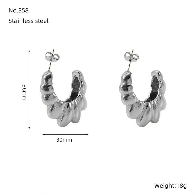 Преувеличенные серьги-пусеты из нержавеющей стали в форме круассана - Нишевые женские украшения для ушей высокого класса.