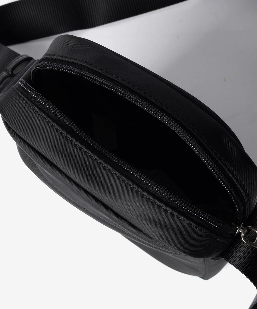Сумка через плечо LV04D3180G SLEEK REPORTER [Calvin Klein] Мужская ЧЕРНЫЙ/Черный [Б/у]