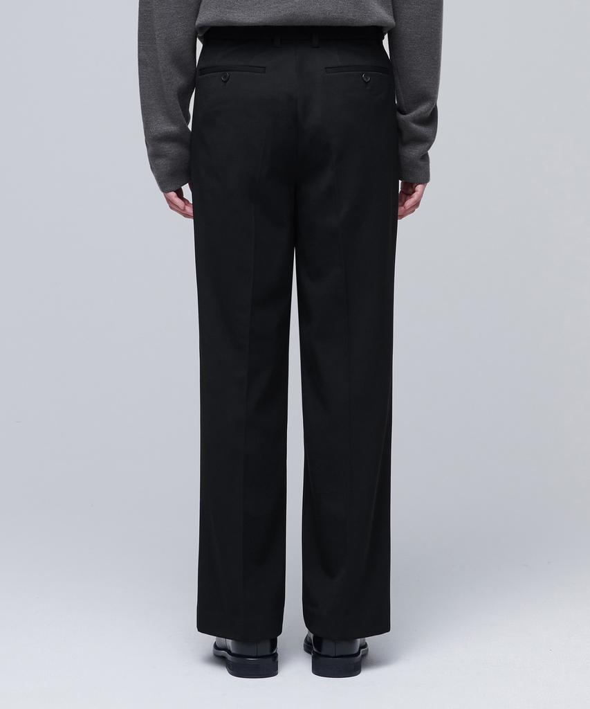 MUSINSA STANDARD Heavyweight Fleece-Lined Real Wide Hidden Elastic Waist Slacks [Black]