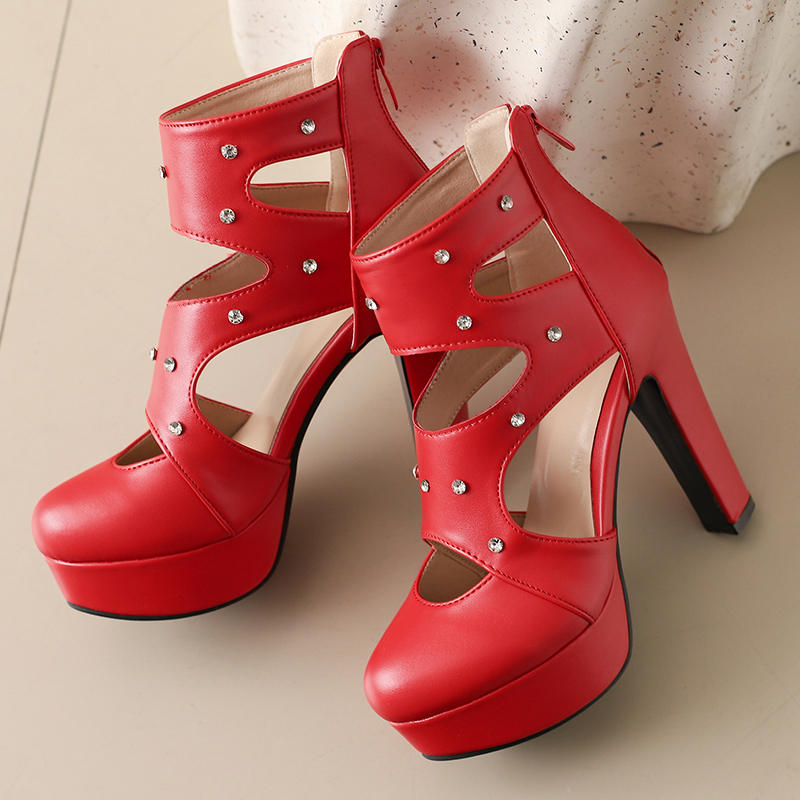 Женские босоножки на высоком каблуке весна и лето новые в европейском и американском стиле водонепроницаемые римские сандалии на толстом каблуке большого размера