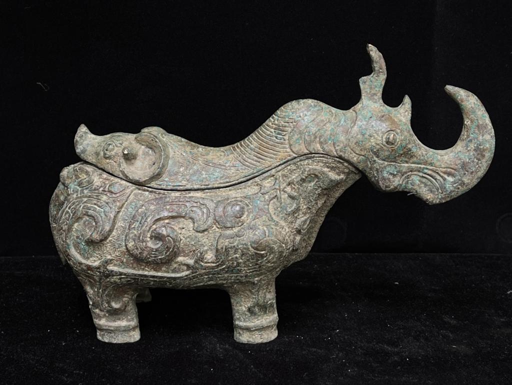 Bronze Rhinoceros Rhino Small Statue Office Desktop Ornaments Decoration Crafts Collection Metal Animal Figurines Toy Gifts