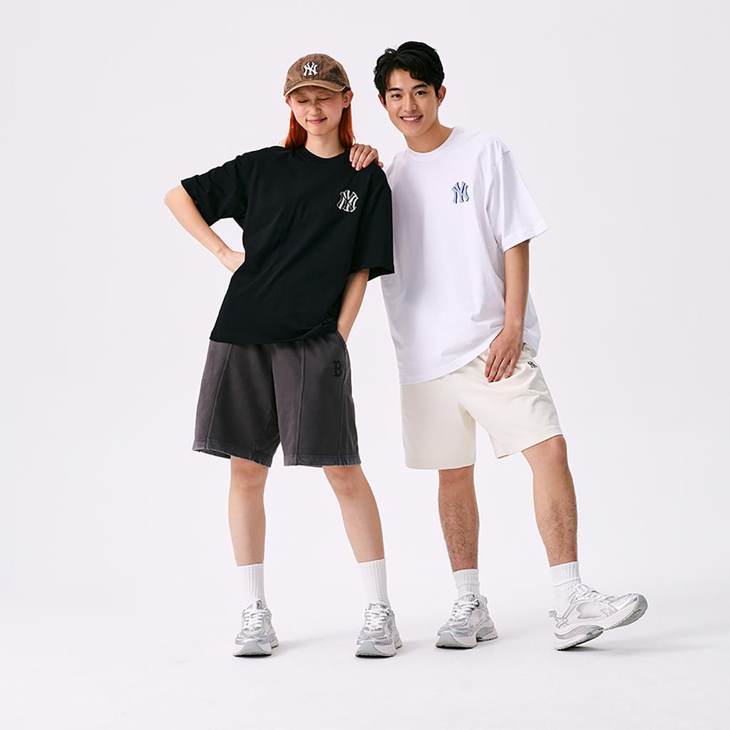 New MLB MONOGRAM Collection New York Yankees SS25 T Shirt Unisex Ecru 3ATSM2153-50WHS