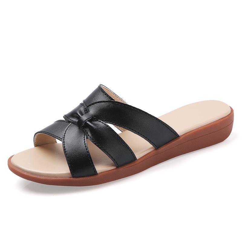 Новые тапочки из коровьей кожи для женщин на лето, мягкая подошва, для улицы, для беременных, средний и пожилой возраст, большой размер, плоские женские тапочки