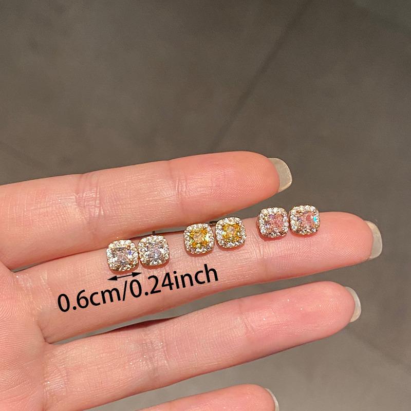 2025 New Fashion Bright Stud Earrings For Women Fashion Jewelry High Quality Wedding Engagement Earrings Girls Gifts