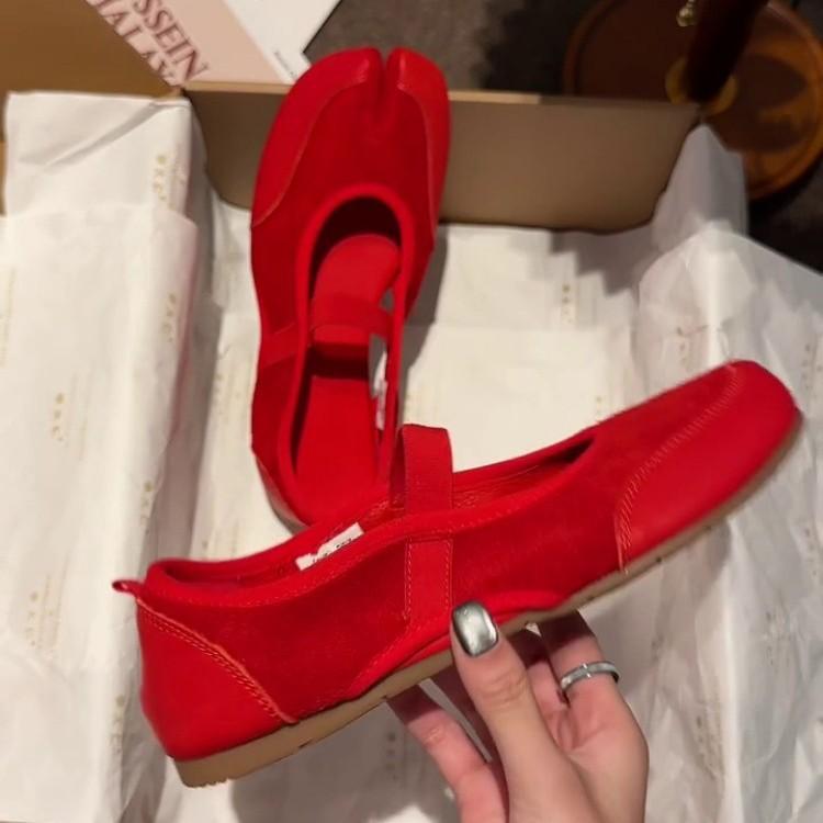 Версия из овчины~ Корейская версия нишевой кожи, однословная с туфлями с раздвоенным носком, женские замшевые дышащие туфли Мэри Джейн в стиле ретро, с цветовой блокировкой