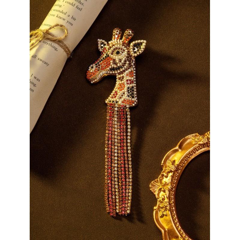 Vintage Giraffe Tassel Earrings Light Luxury Style Full Of Diamonds