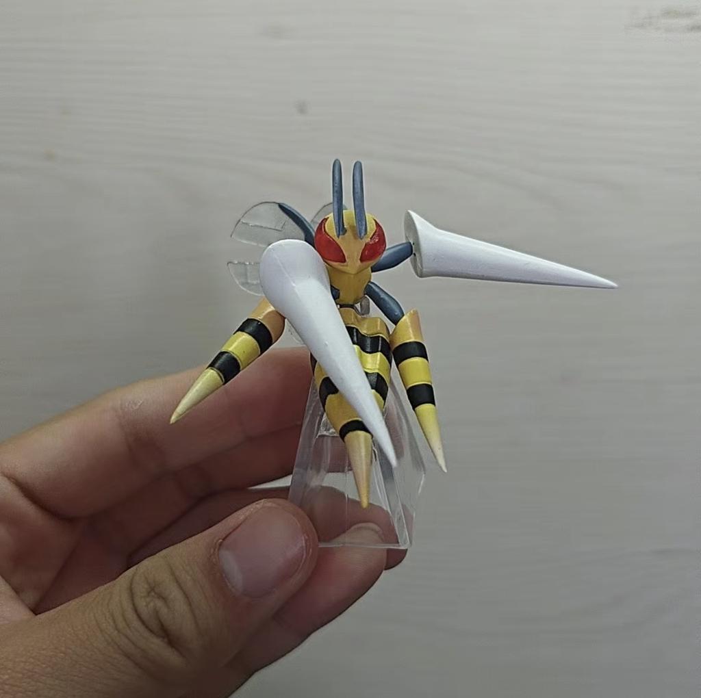 1/20 Scale The World Genuine Articuno Moltres Zapdos Nidoking Milotic Garchomp Torterra Gengar Cute Action Figure Model Toys
