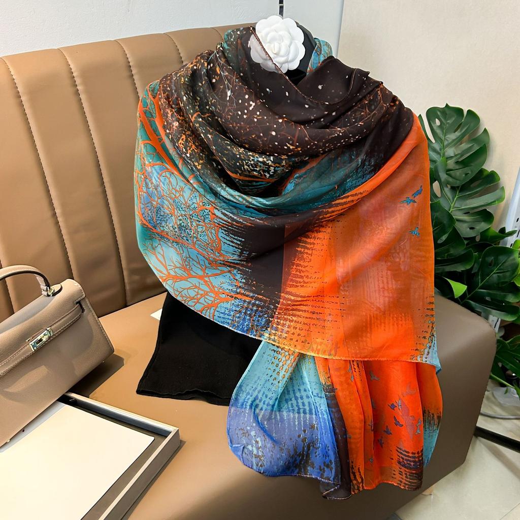 180*135cm Summer Silk Scarf Women Outdoor Shawl Bandanna Foulard Female Beach Fashion Luxury Oversized Shawl Head Hijab Wrap