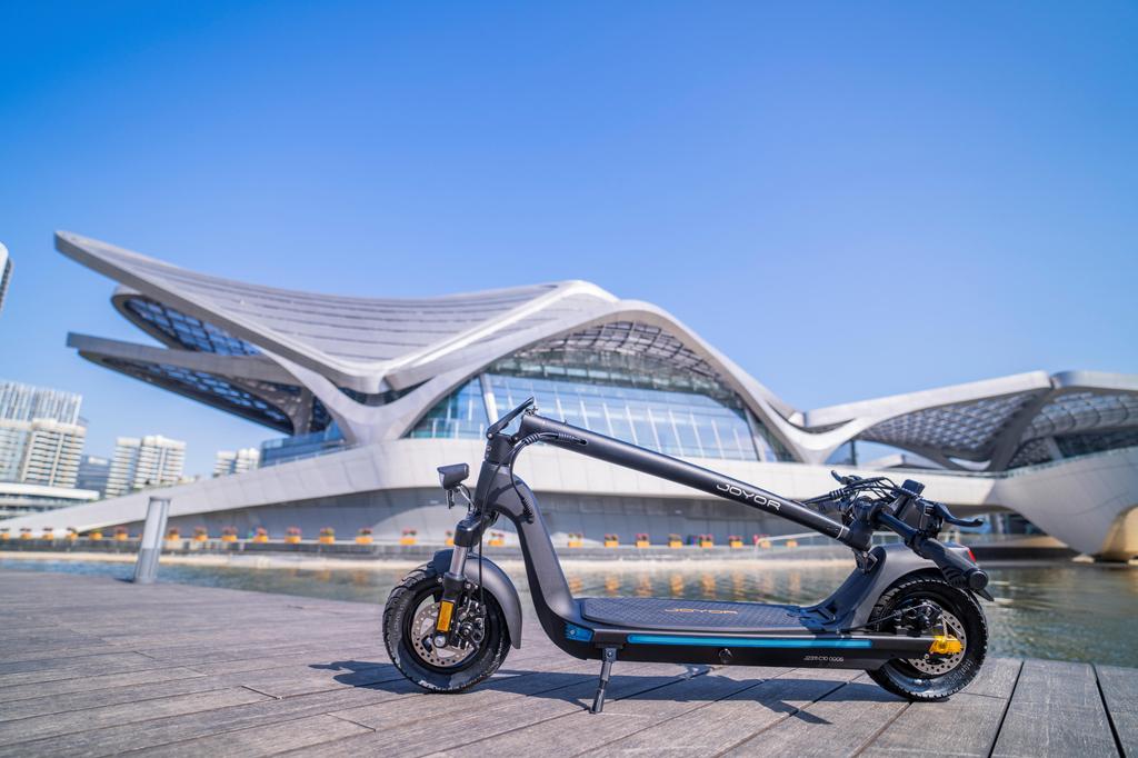 JOYOR C10 Electric Scooter 48V 10.4Ah Battery, 500W Motor, 10 Inch Tires, 30-40KM Range, NFC Unlocking Foldable E-Scooter