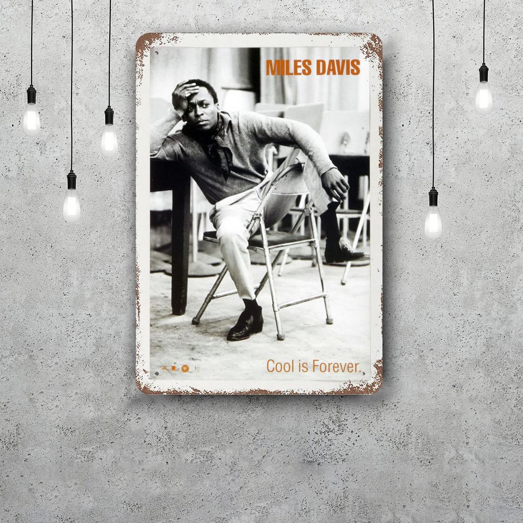 Miles Davis Vintage Metal Tin Signs Posters Decor Retro Metal Plaque Wall Art Decor for Garage Bar