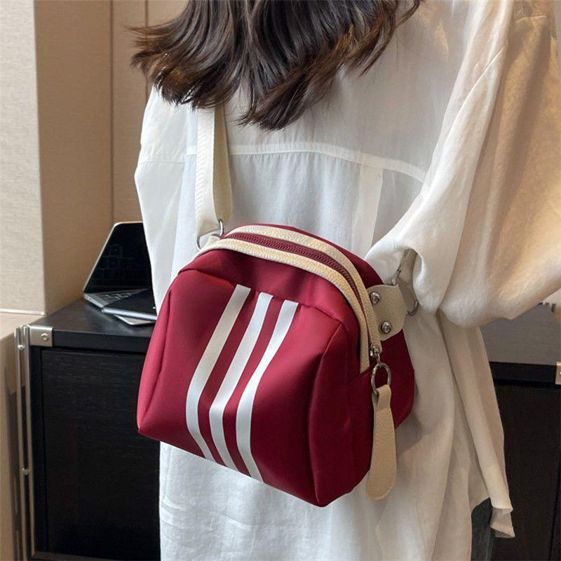 Customer Order Nylon Cloth Bag Women's Summer 2025 New Design Shell Bag Lightweight and Versatile Large-capacity Women's Messenger Bag