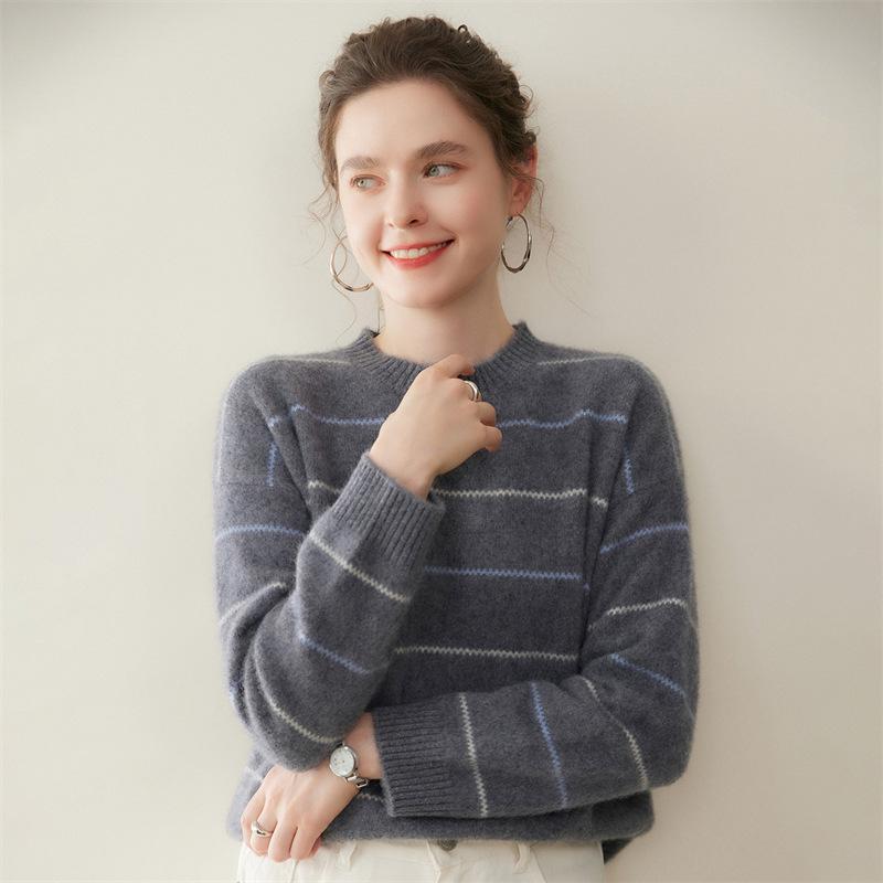 Autumn 2025 Women's Striped Cashmere Sweater - Half-High Neck, Loose Fit, Slimming Base Layer.