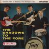 7-дюймовая пластинка SHADOWS - The Shadows To The Fore SEG8094 Columbia 1961 UK Поп Б/У