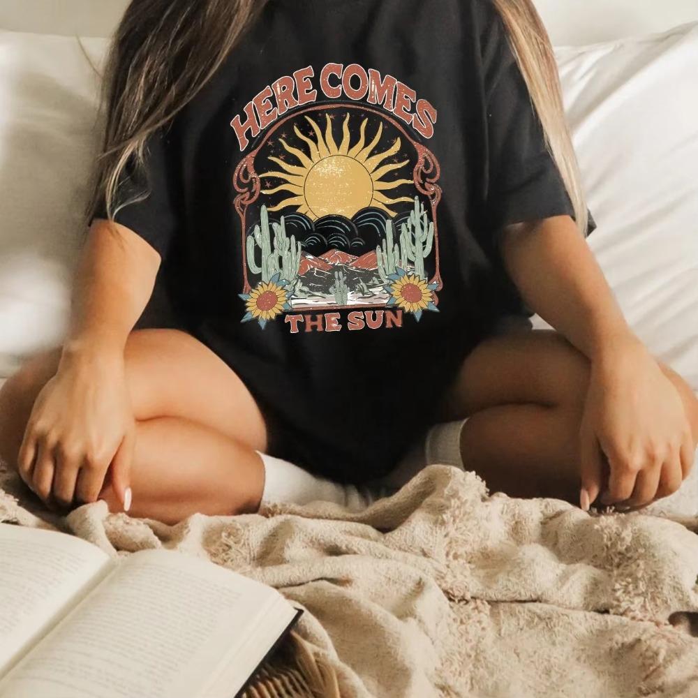 Plus Size Casual T-shirt Women's Plus Desert & Letter Print Short Sleeve Round Neck Slight Stretch T-shirt