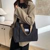 2025 Autumn and Winter New Niche Tote Bag Large Capacity Casual Shoulder Bag Simple Texture Student Armpit Backpack