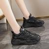 Мода 2024 Новые корейские универсальные черные спортивные туфли Студенческая уличная съемка Повседневная обувь Женские уличные кроссовки женские