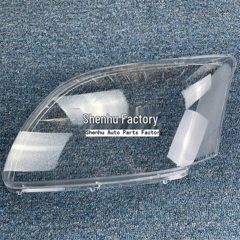 Накладка на фару Toyota Avensis 03-06: Прозрачный корпус передней фары