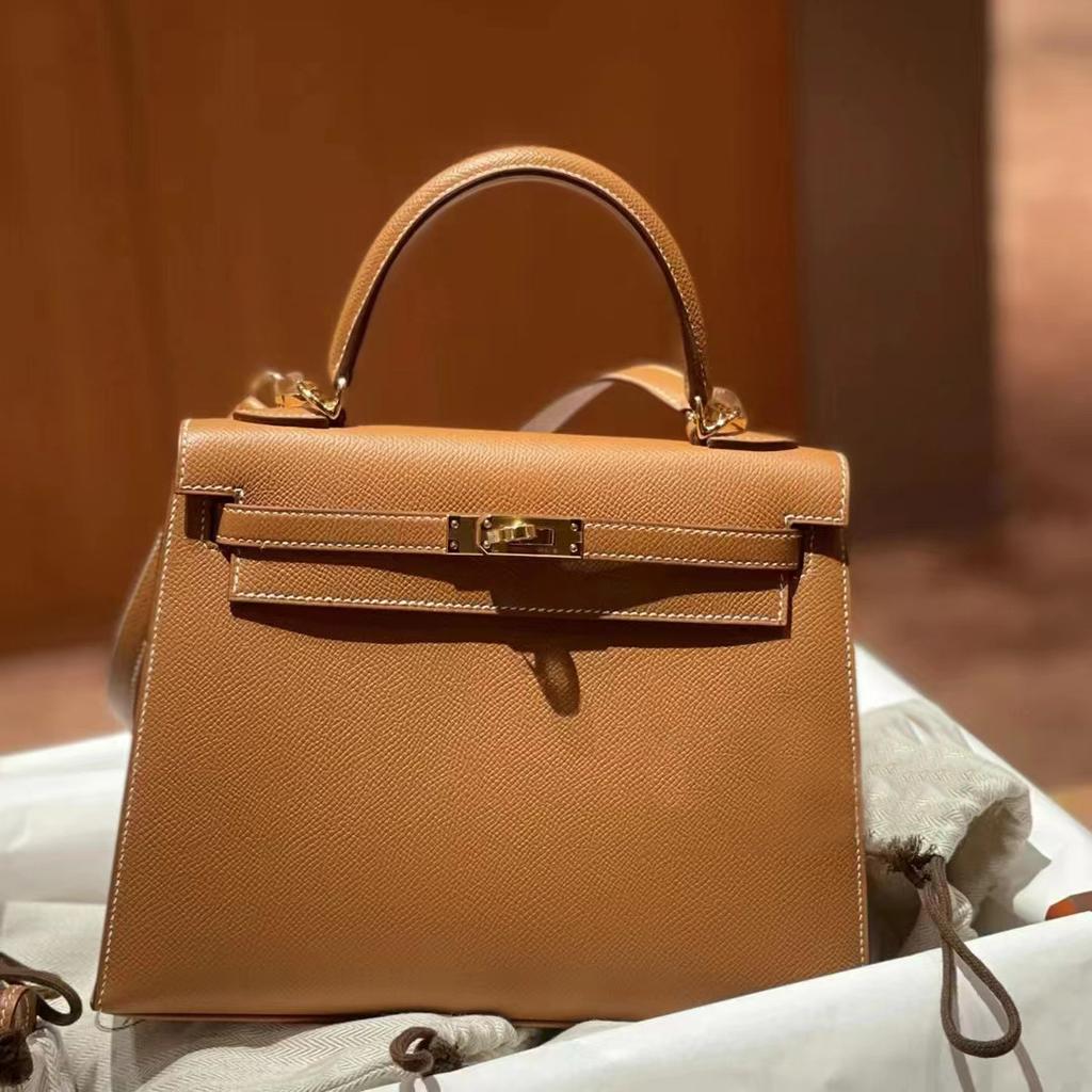 Классическая и атмосферная сумка / Новый стиль, модная и универсальная сумка через плечо на одно плечо, высококачественная ручная кожаная женская сумка