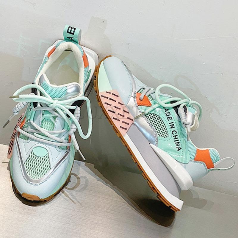 Туфли из натуральной кожи на толстой подошве с увеличенной сетчатой поверхностью для комфорта и воздухопроницаемости. Модные повседневные туфли в стиле ретро.