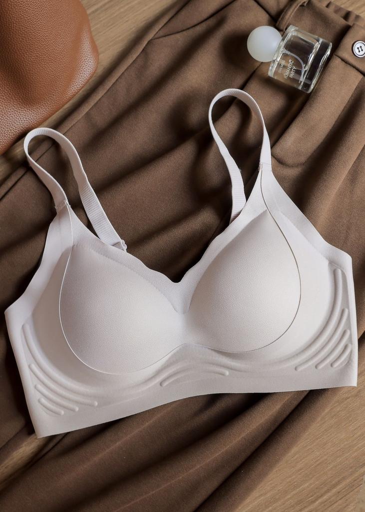 Traceless underwear women's no steel ring upper support integrated fixed cup comfortable D three-dimensional shaping pull gather bra