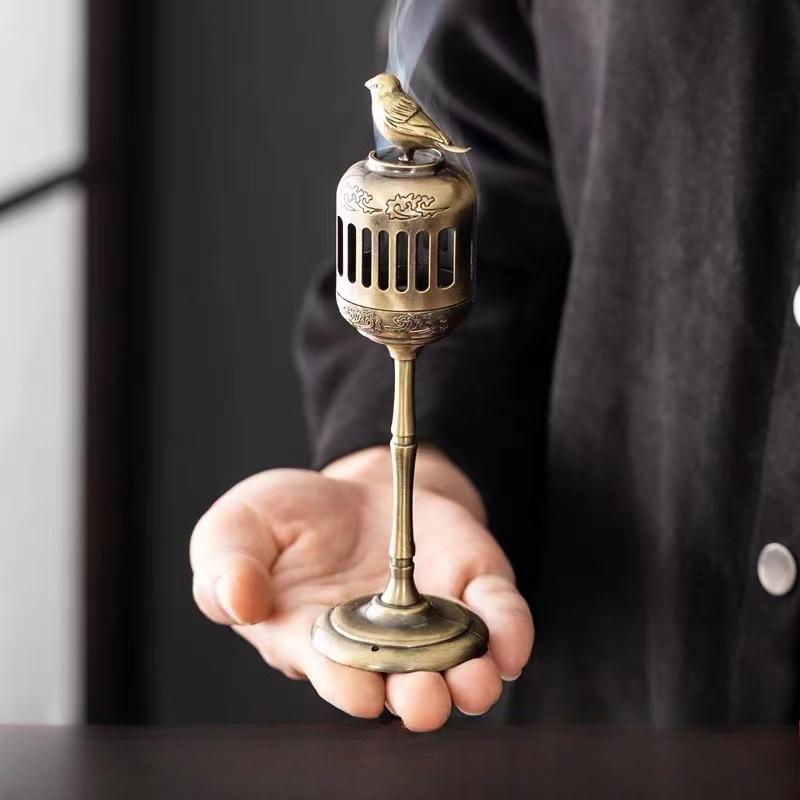 Matel Magpie Hollow Lamp Сандаловое дерево Ароматизатор Курительная кадильница для благовоний Подставка для чайного домика Украшения для кабинета Домашний декор