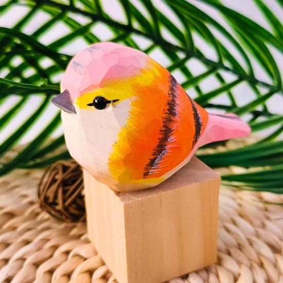 Colorful Bird Ornament with Wood Base Handmade Engraving Process Crafts Art Healing Bird Carving Decoration Feather Animal Model Adult Sex Wear