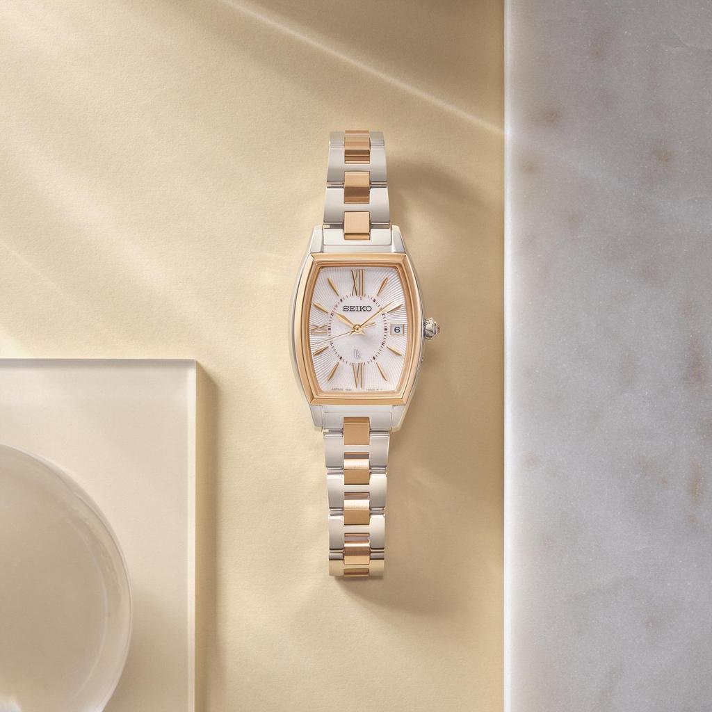 LUKIA SSVW230 Grow Made in Solar Radio Date Silver Pink Gold White Stainless Steel Tonneau Shape [Seiko Watch] Ladies' Watch, Series, Japan, Powered,