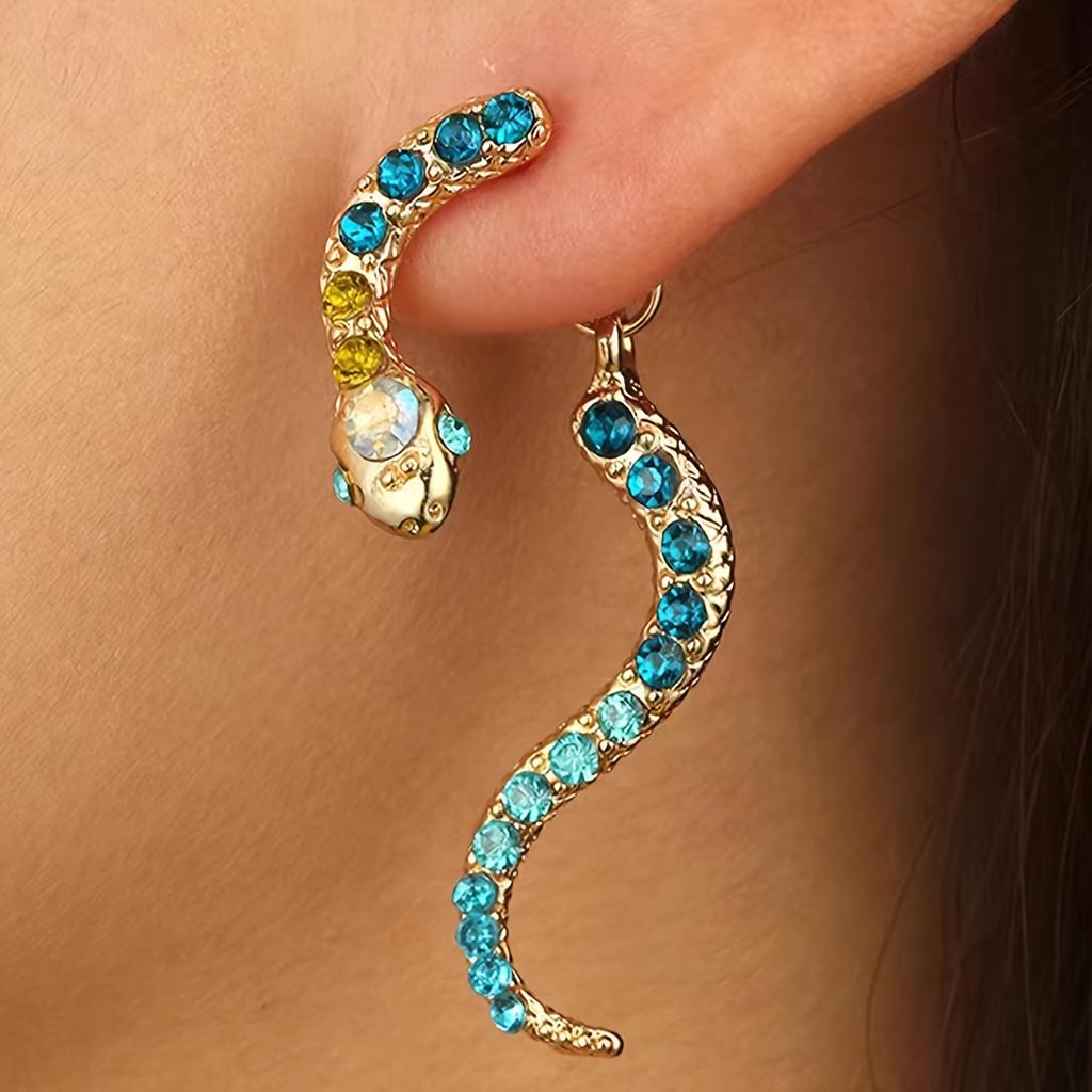 Куртки со змеиными ушками синего цвета со стразами — креативные женские серьги в стиле панк