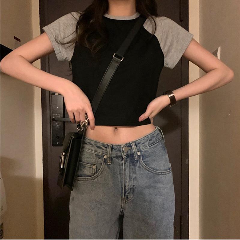 Harajuku Простые укороченные топы с блокировкой цвета Женская повседневная футболка с коротким рукавом Летняя тонкая короткая футболка для молодой девушки Спортивный топ в корейском стиле