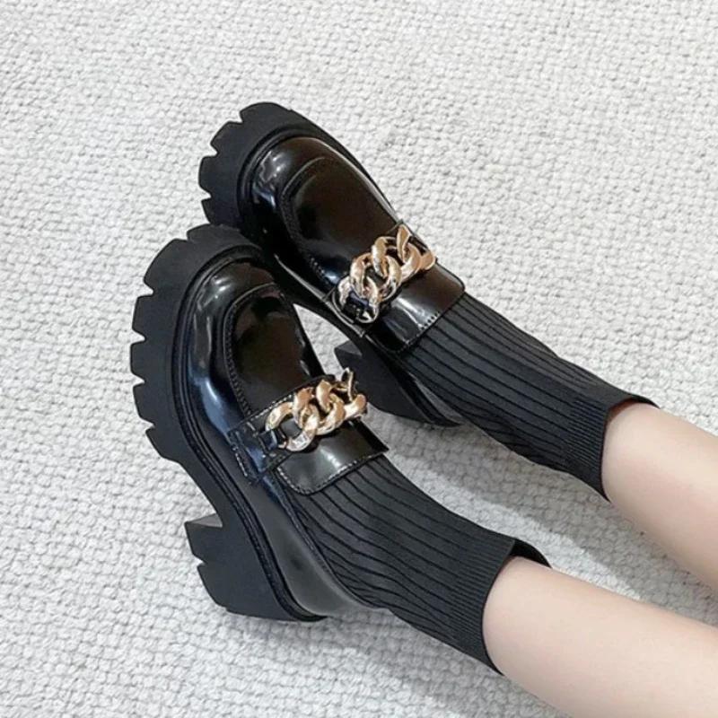 Модная обувь для женщин 2024 года, модные женские туфли-лодочки с круглым носком, цепочкой, однотонные, средней длины, на платформе, на толстом каблуке